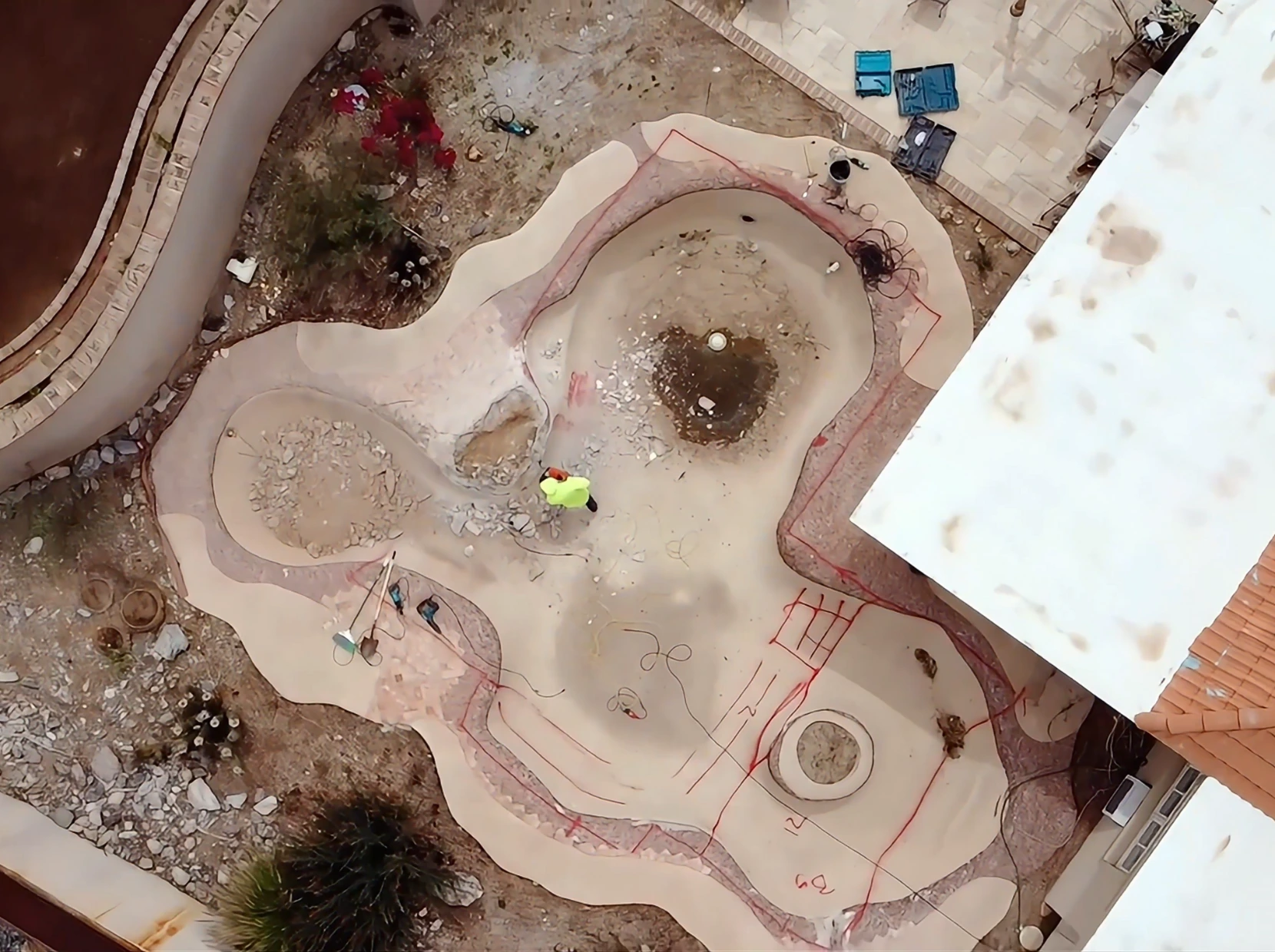 pool cleaning